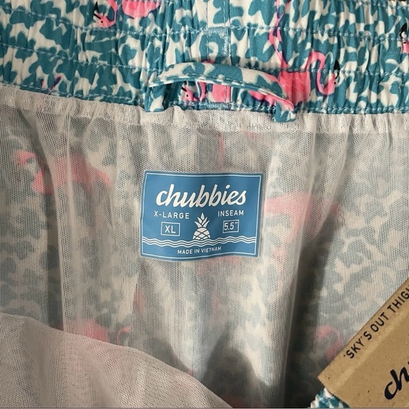 Chubbies Men’s Size XL Domingos Are For Flamingos 5.5” Classic Swim Trunk NWT - Picture 2 of 5